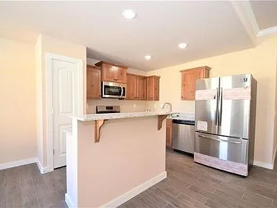 3 bed, 1298 sqft, $1,650 — Photo 3