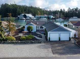 105 Chinook Pl, La Conner, WA 98257