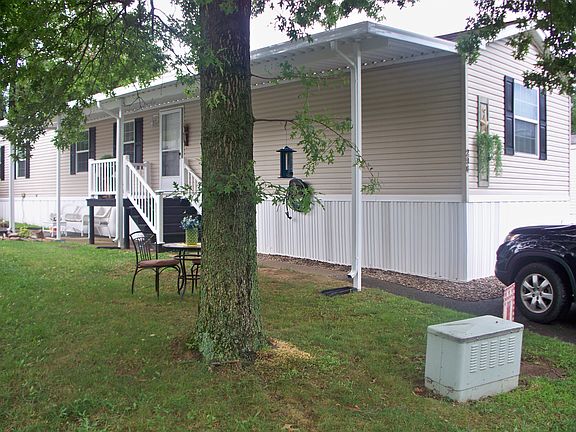 View of Porch/Yard
