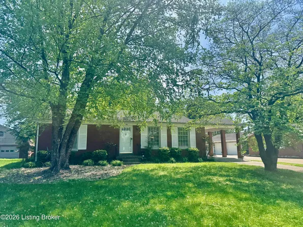401 S 6th St, Bardstown, KY 40004