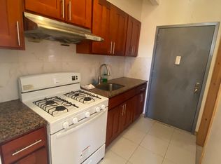 1776 72nd St #2F, Brooklyn, NY 11204