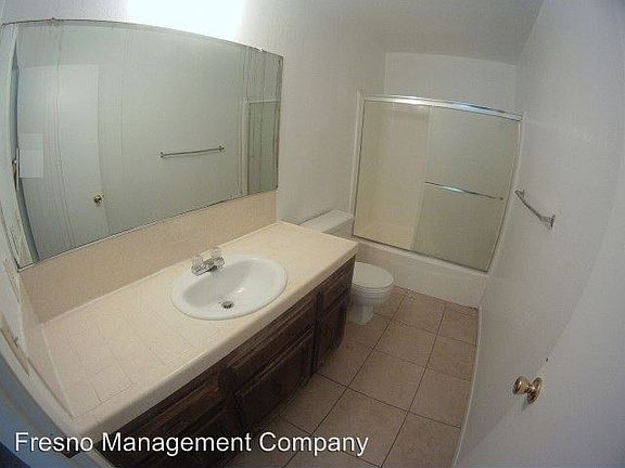 5th image of 1022 W Clinton Ave APT 103