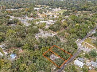 670 NE 16th Ter, Gainesville, FL 32641