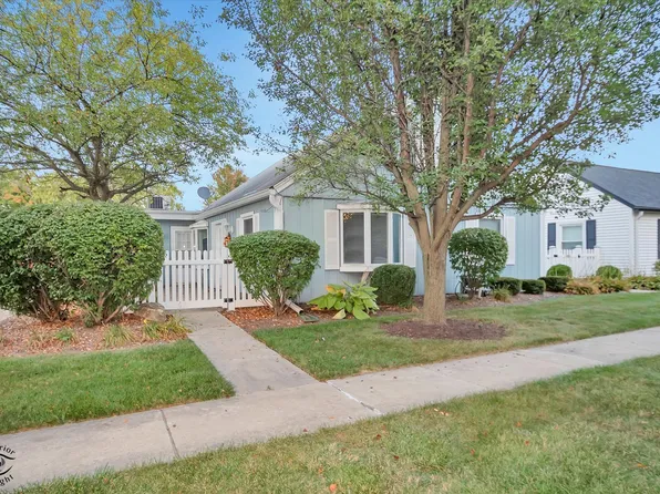 119 Garden Dr, Montgomery, IL 60538