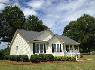 1735 Lenora Cir, Lincolnton, NC 28092