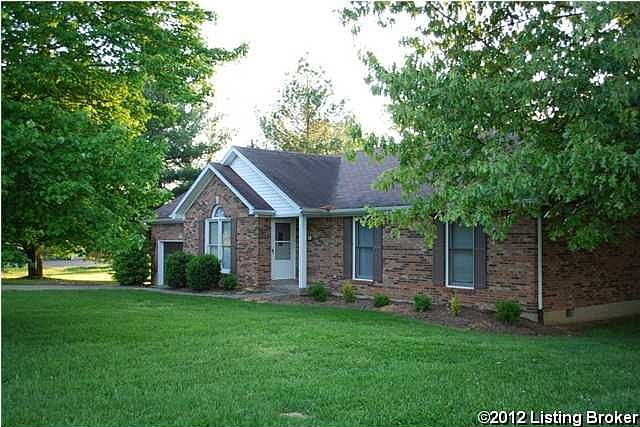 1st image of 407 Zinnia Way