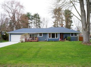 2710 Brookside Blvd, Jackson, MI 49203