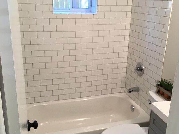 4th image of 2920 W 44th Ave