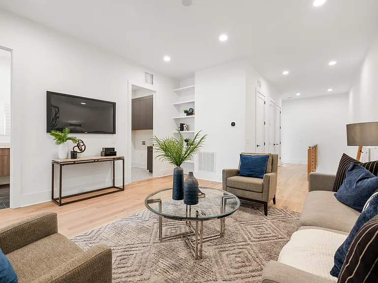 4705 Walden Ct — Photo 31