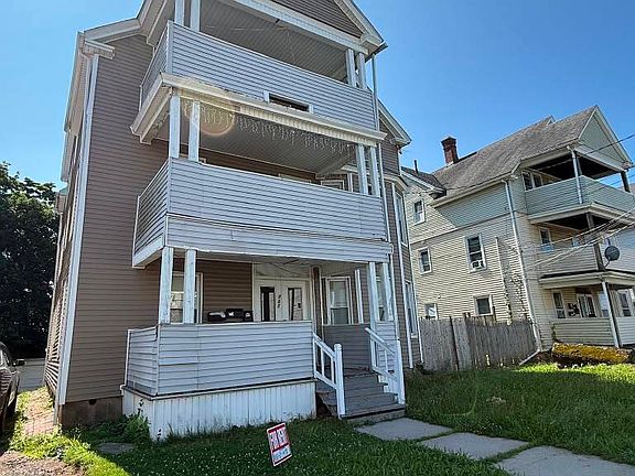 2nd image of 727 East St