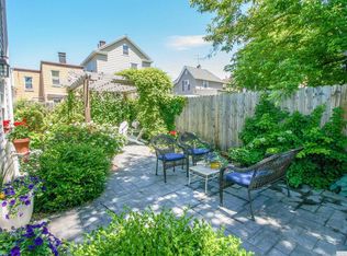 5 Franklin St, Hudson, NY 12534