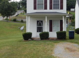 2401 Daleton Rd NE, Roanoke, VA 24012