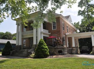 1137 Hayes Ave, Fremont, OH 43420