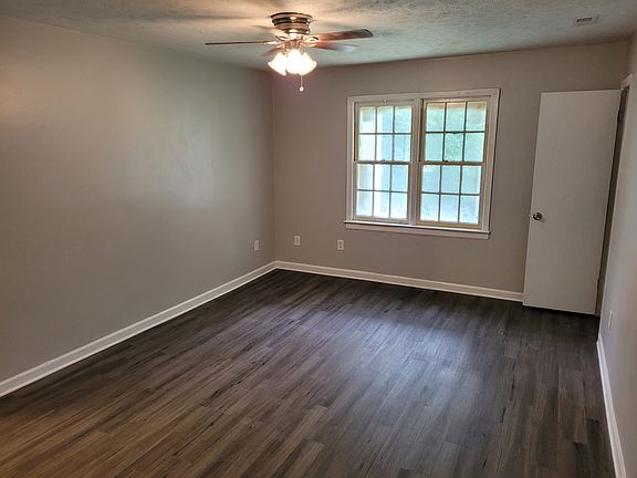 5th image of 612 Golden St #3