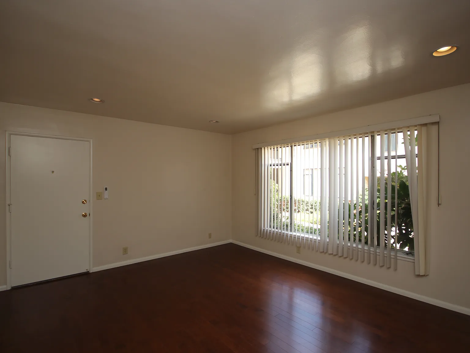 1 bed, $1,945 — Photo 3