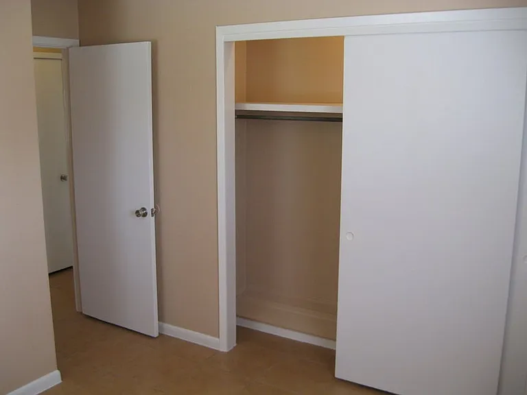 545 Hickory Ave #B — Photo 7