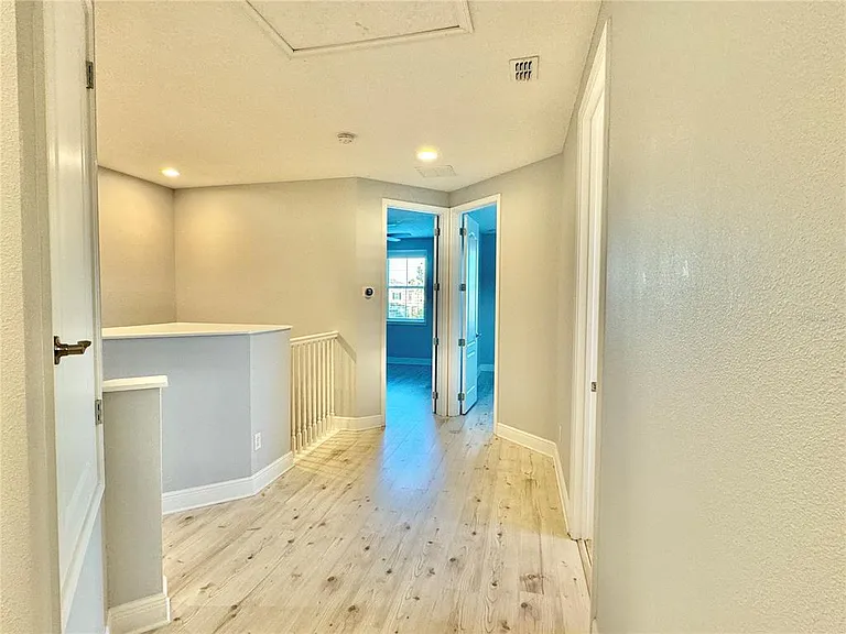 9799 Winnington St — Photo 25