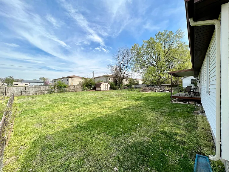 224 N Prince Ln — Photo 26