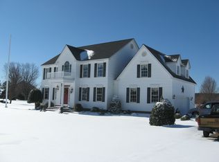 1552 Degrasse Dr, Hayes, VA 23072