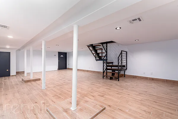 Rented by Rennit Inc. | media 13