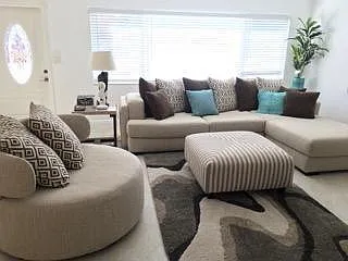 3 bed, 2.5 bath, 1761 sqft, $4,500 — Photo 3