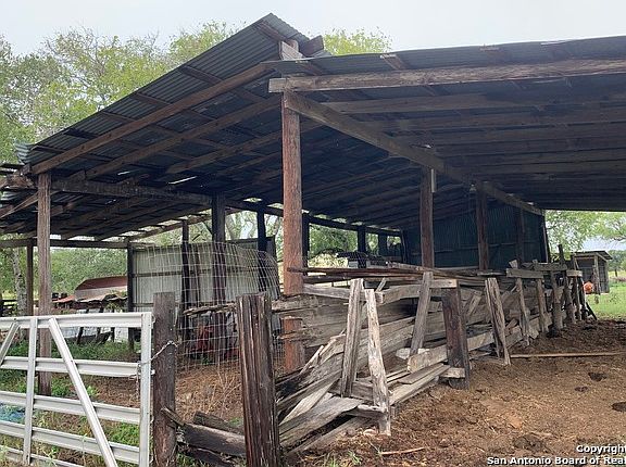5th image of 5632 County Road 207