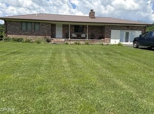 1935 E Stone Gap Rd, Big Stone Gap, VA 24219