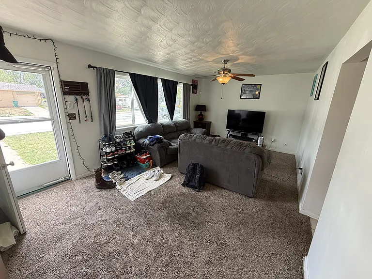 500 26th Avenue Ct — Photo 8