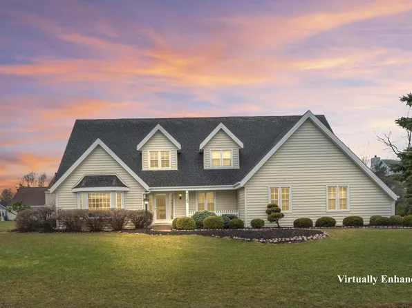 775 Calico COURT, Waukesha, WI 53186