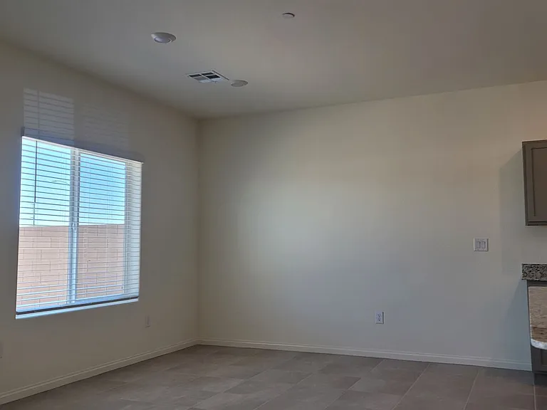 4552 Merlot Hills Ave — Photo 18