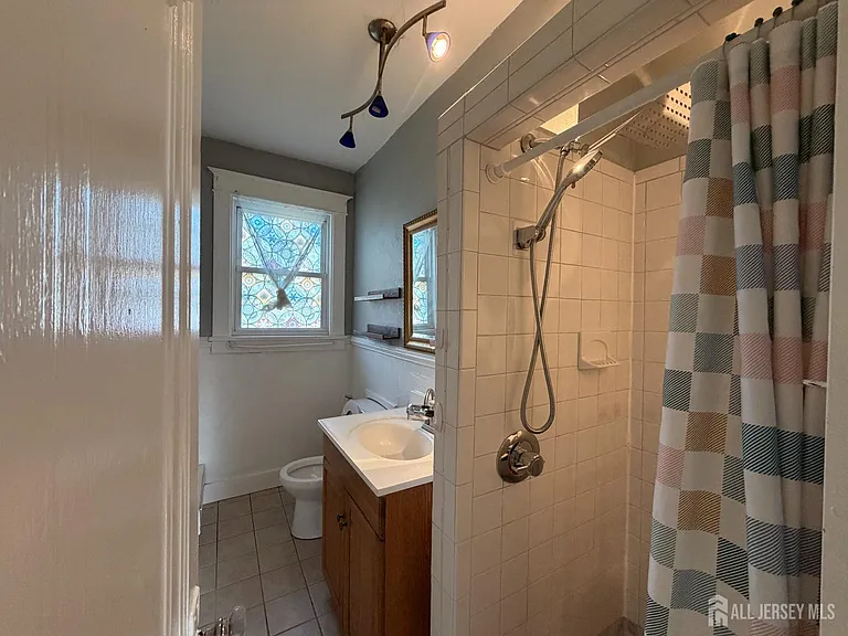 312 N 3rd Ave — Photo 5