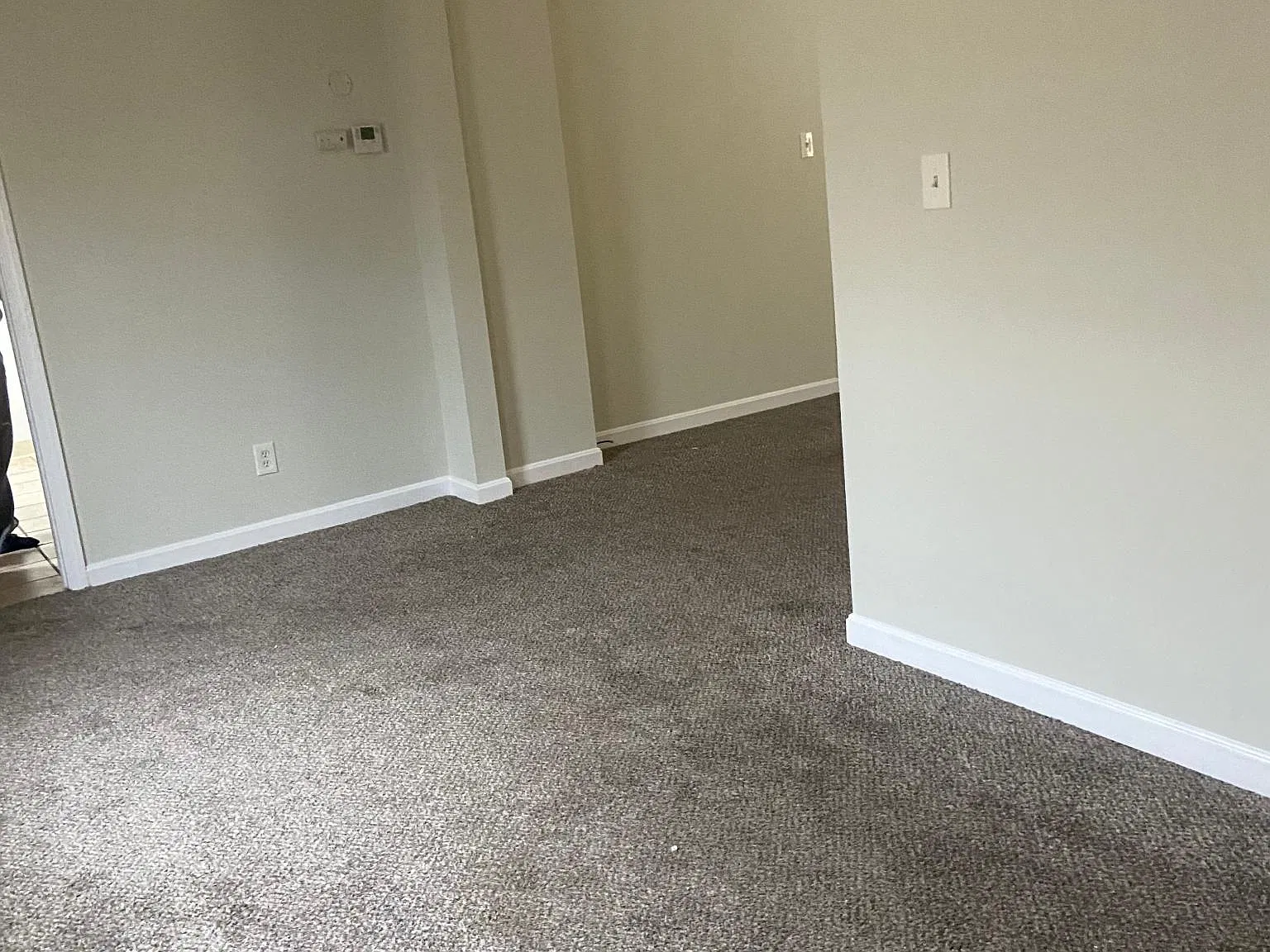 2 bed, 1250 sqft, $1,100 — Photo 4