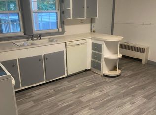 15 Liberty St #1, Southbridge, MA 01550
