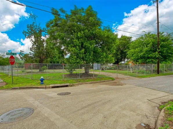 4502 Liberty Rd, Houston, TX 77026