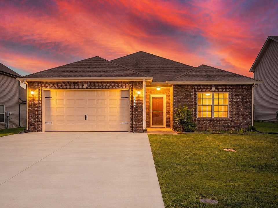 1st image of 1228 Gentry Dr
