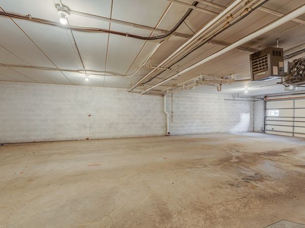 9120 S Pulaski Rd APT 1E, Oak Lawn, IL 60453