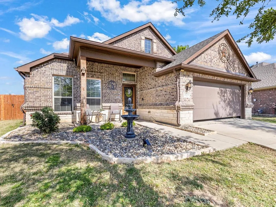 1028 Crest Meadow Dr