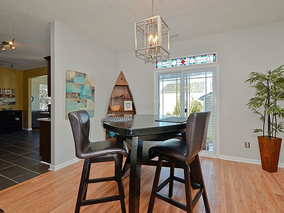 Dine in or out - your choice