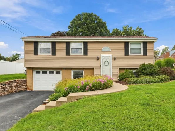 1517 Fernledge Dr, Allison Park, PA 15101