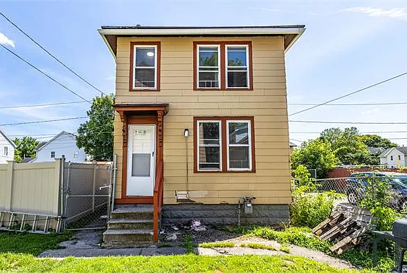 279 Adams St #C — Photo 13