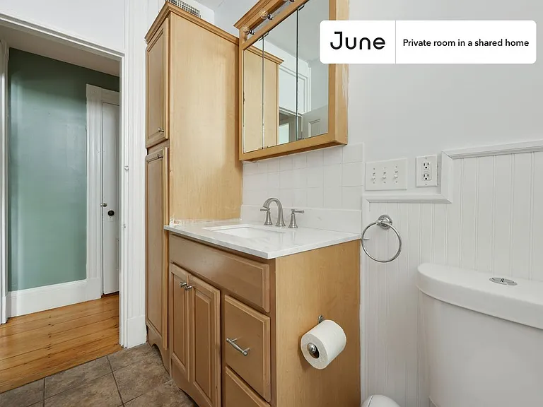 258 Prospect St #C — Photo 13