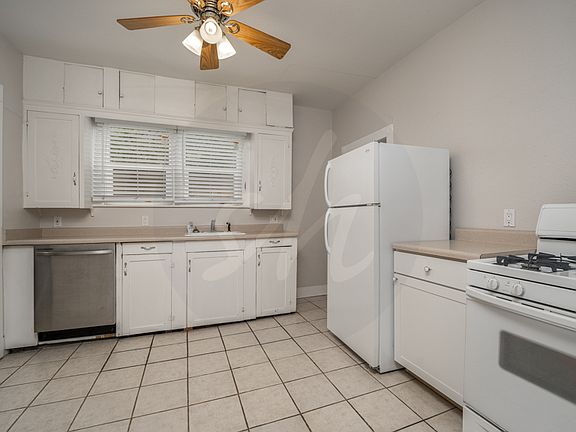 22nd St- Kitchen alt_06212022