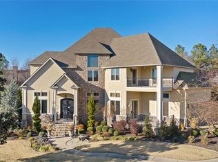 67 W Buckingham Dr, Rogers, AR 72758