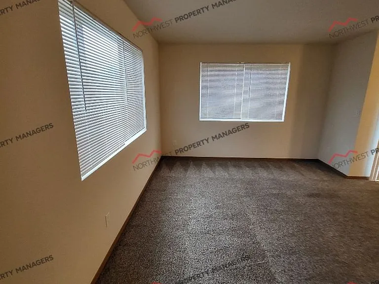 1107 Woodland Ave — Photo 17
