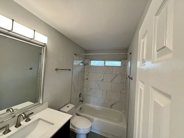 20805 Jumpers Delight Ln — Photo 32