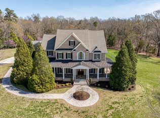 1101 Walnut Hill Dr, Hillsborough, NC 27278