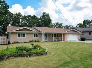 171 S Lakeshore Dr, Blue Eye, MO 65611