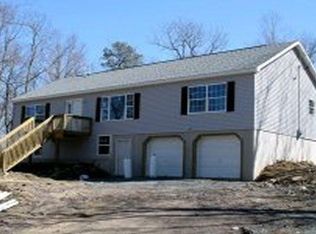 204 Kemadobi, Dingmans Ferry, PA 18328