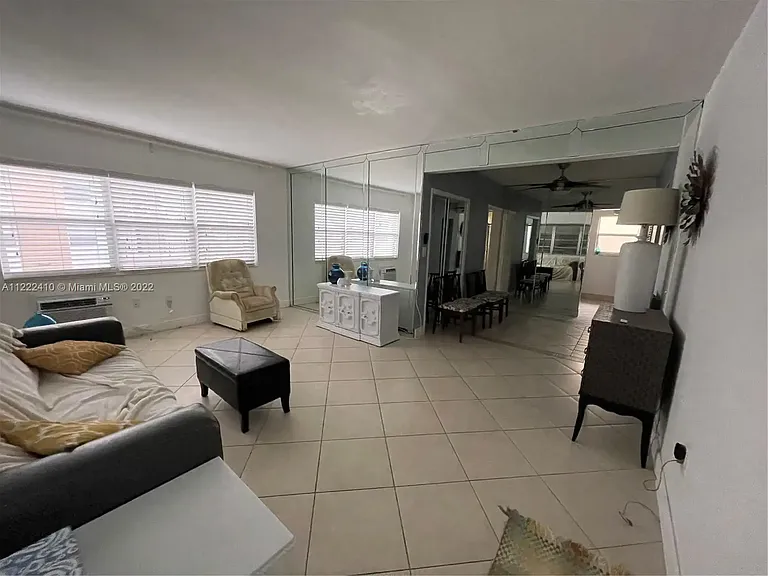 18126 Atlantic Blvd #6 — Photo 5
