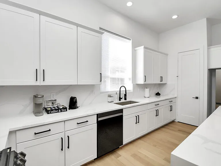 1104 Palmer St — Photo 19
